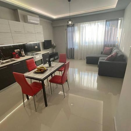 Maxim Deluxe Apartment Nea Alikarnassos المظهر الخارجي الصورة