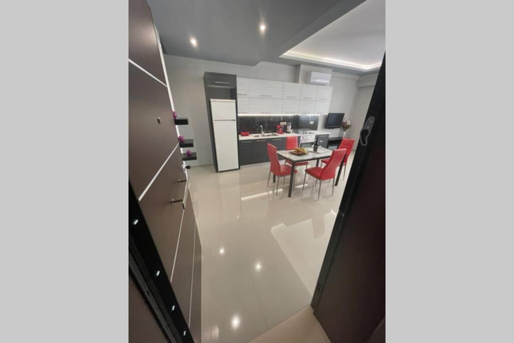 Maxim Deluxe Apartment Nea Alikarnassos المظهر الخارجي الصورة